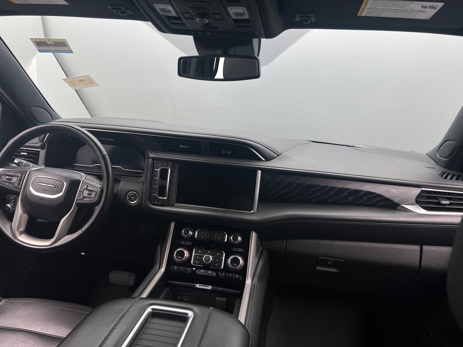 Thumbnail: 2023 GMC Yukon - 2