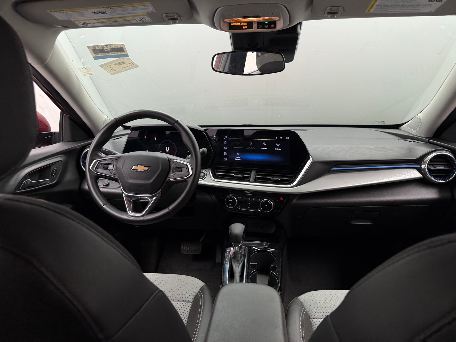 Thumbnail: 2025 Chevrolet Trax - 3