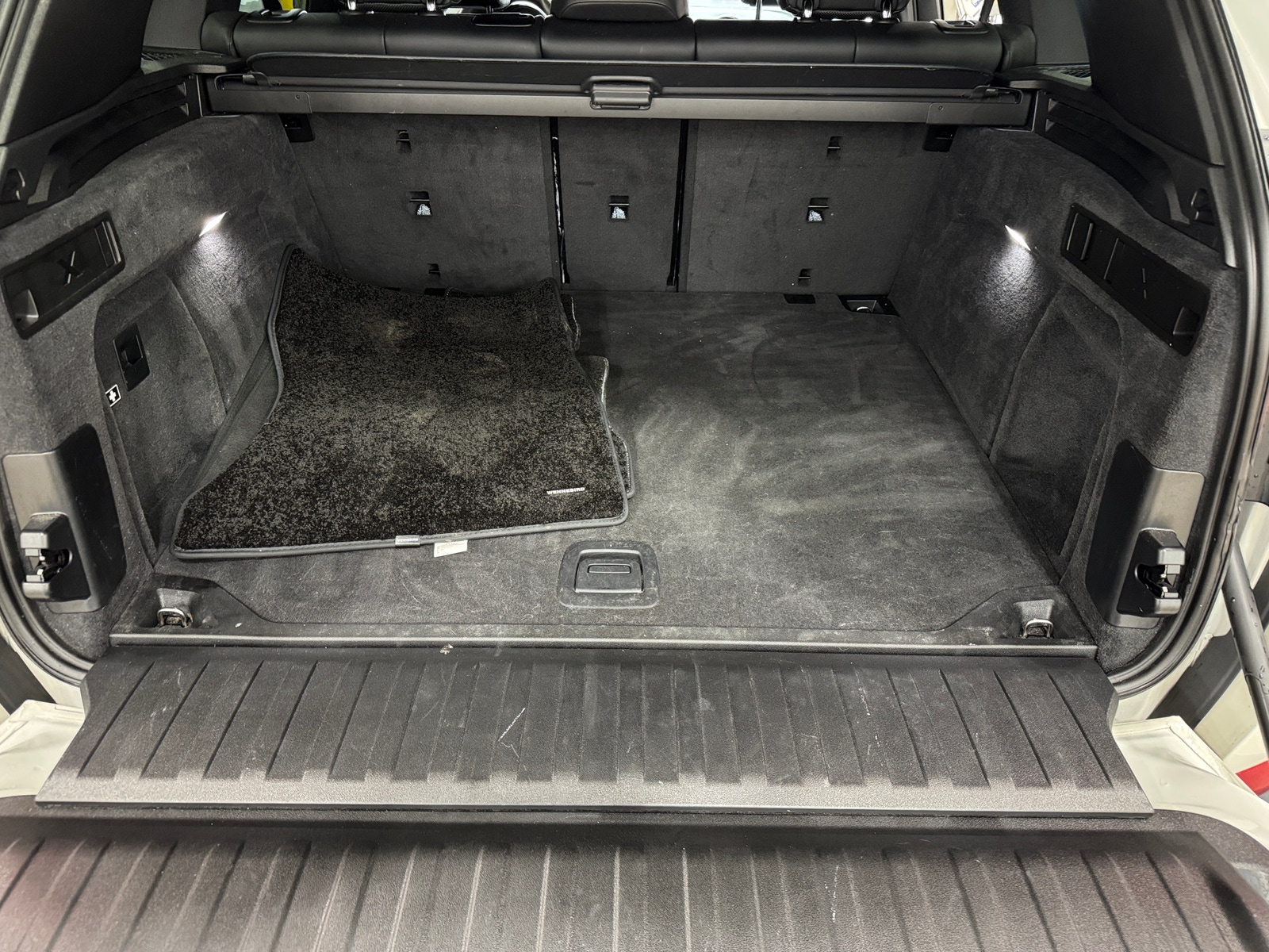 Thumbnail: 2023 BMW X5 - 6