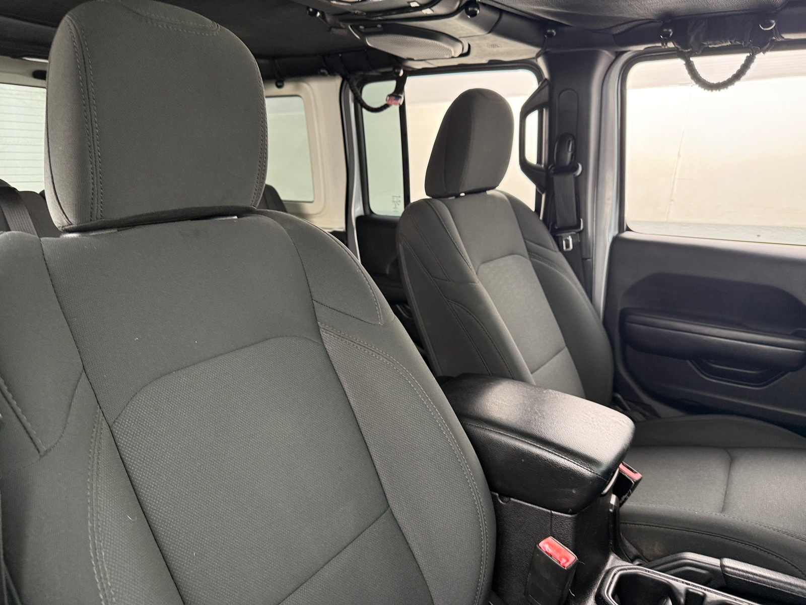 Thumbnail: 2018 Jeep Wrangler - 2