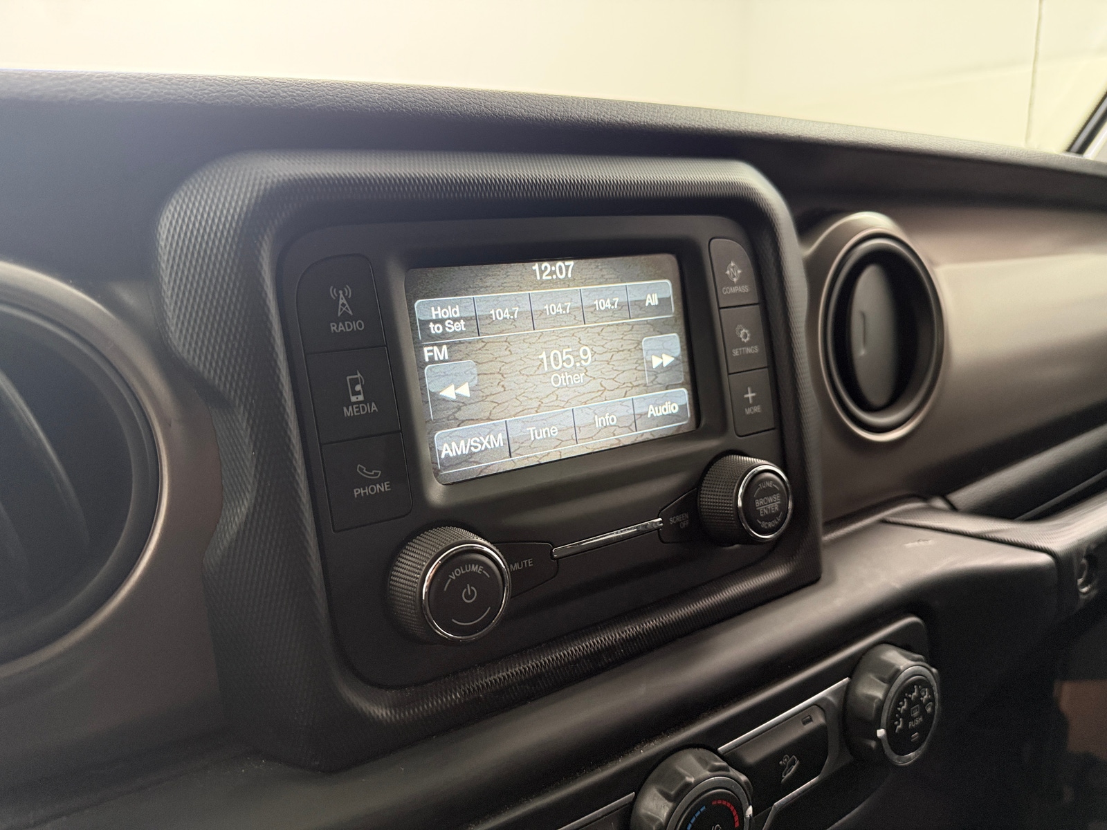 Thumbnail: 2018 Jeep Wrangler - 4