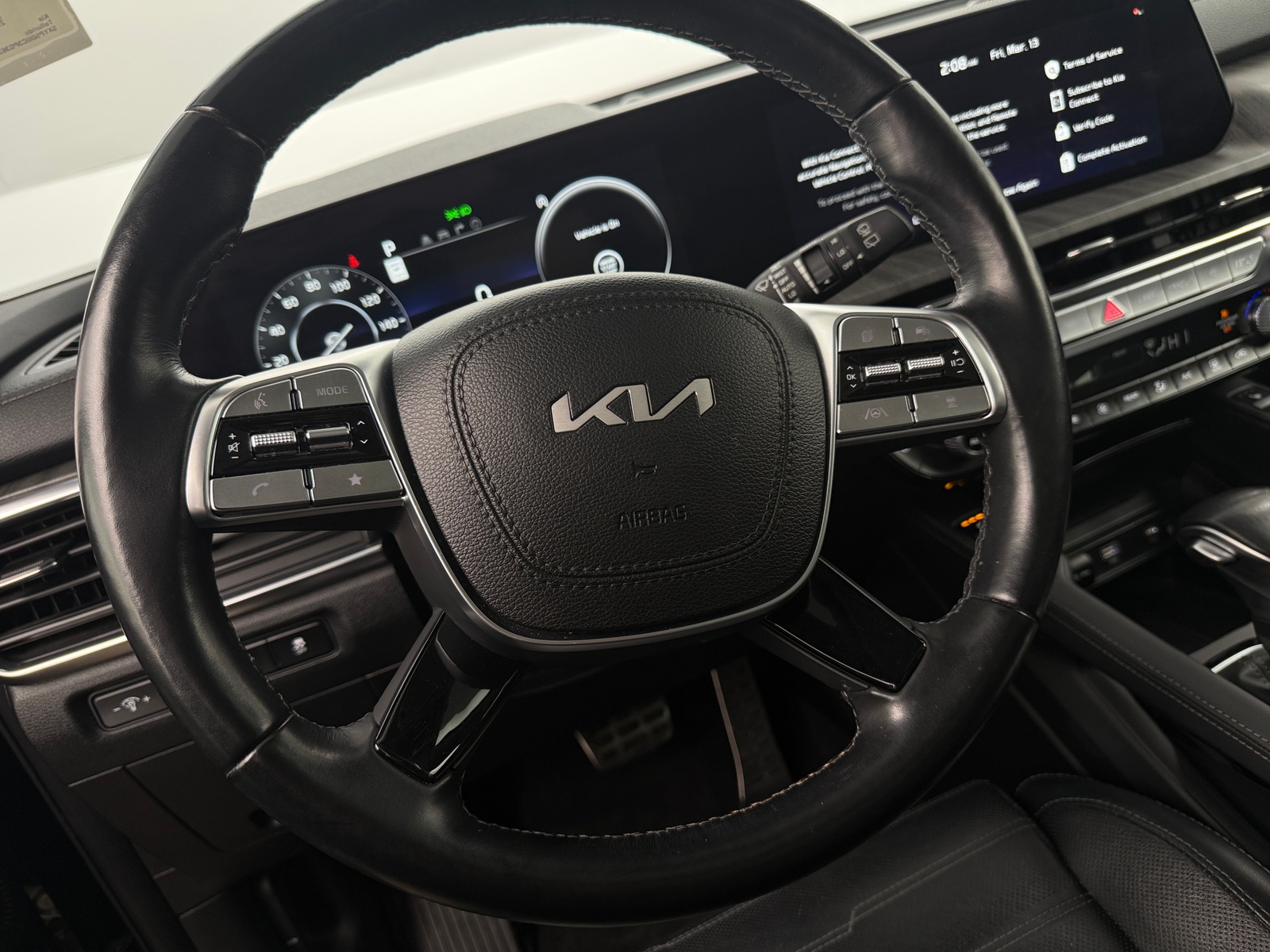 Thumbnail: 2023 Kia Telluride - 4