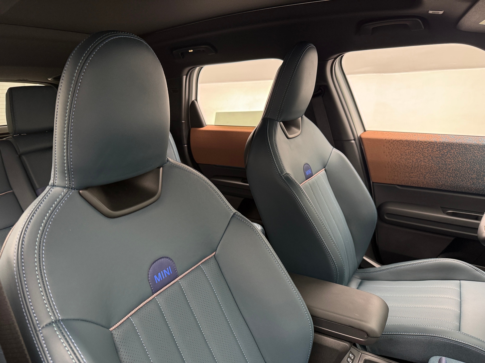 Thumbnail: 2025 MINI Cooper Countryman - 2