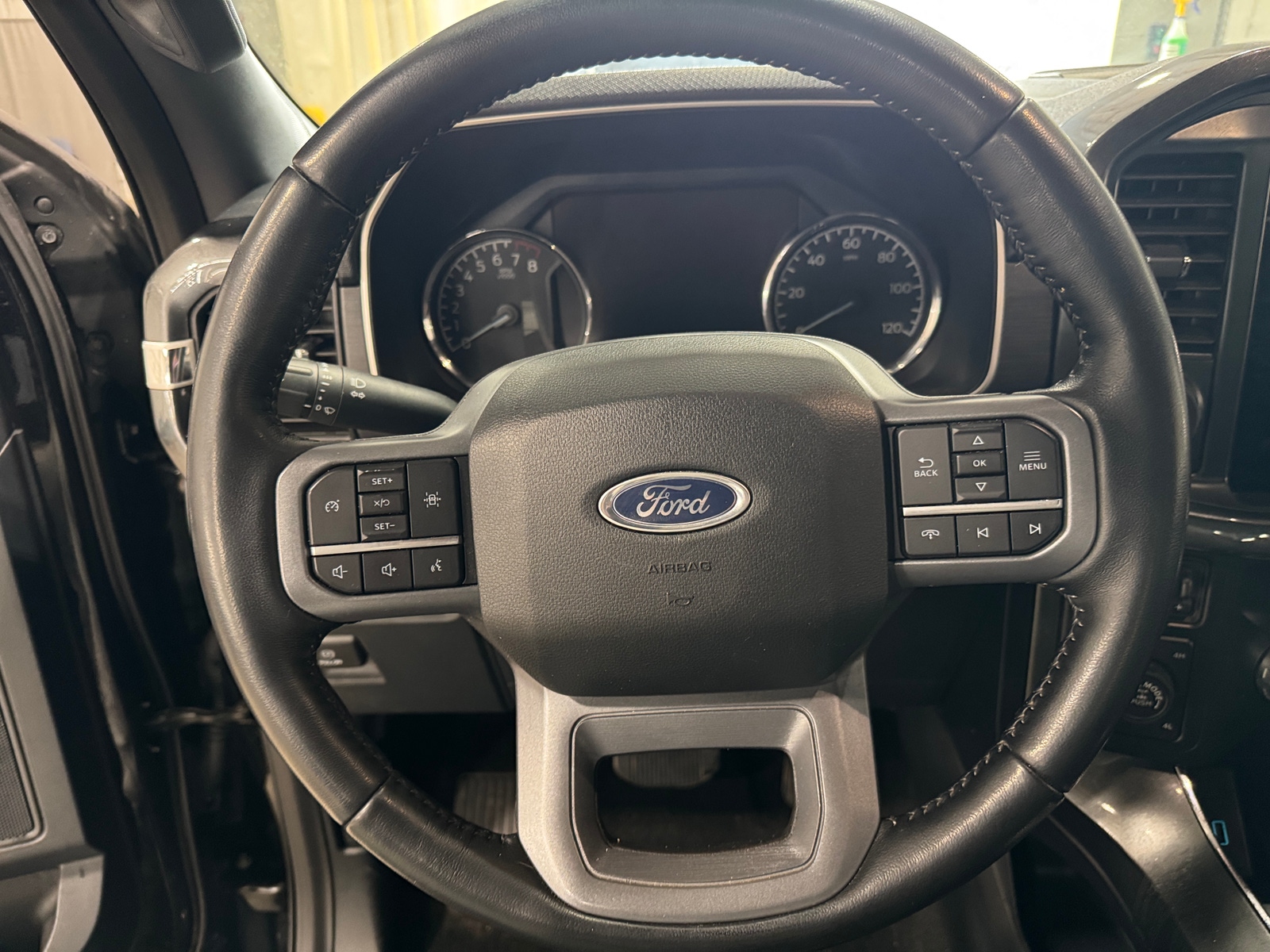 Thumbnail: 2022 Ford Econoline - 5