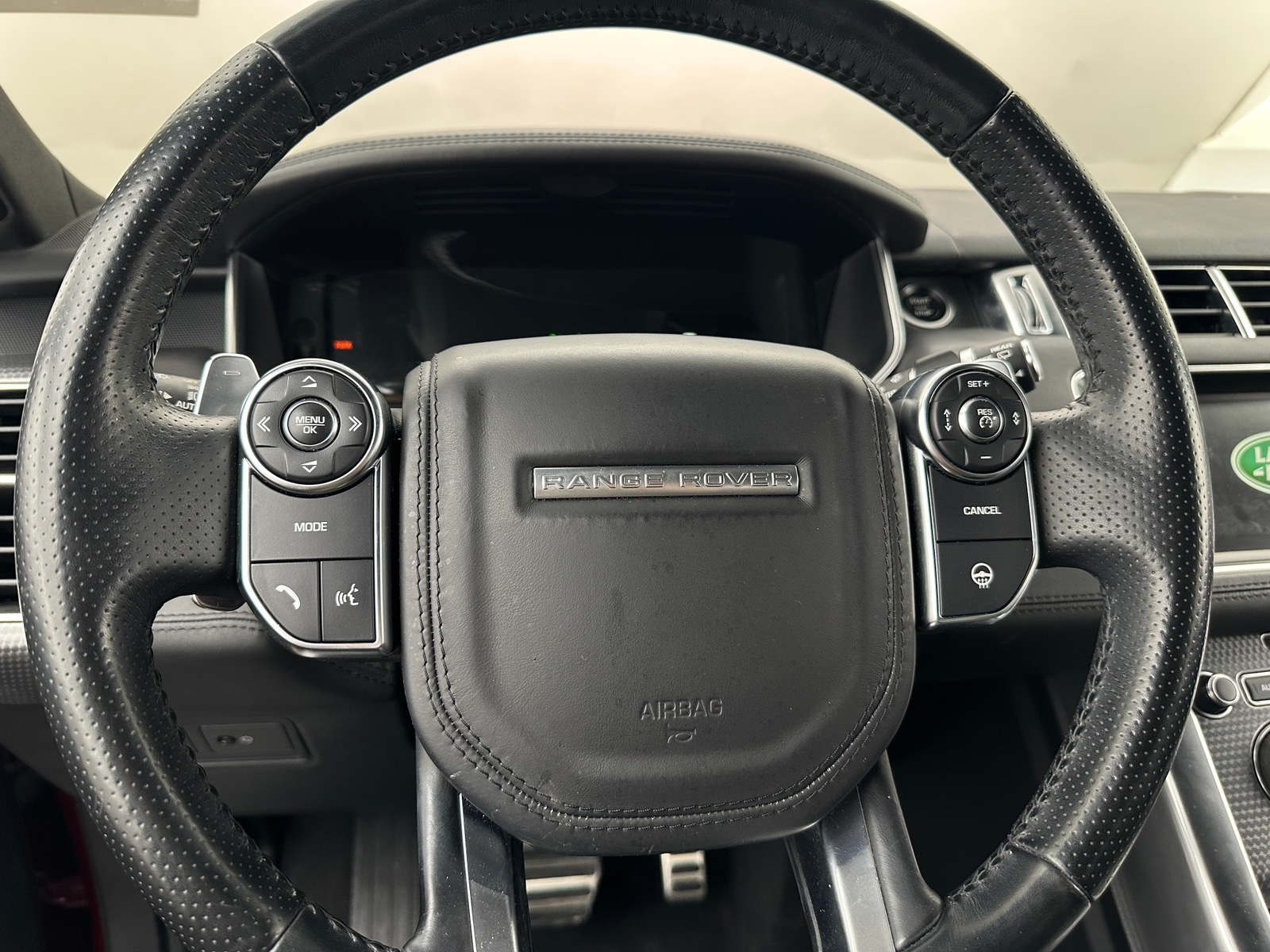 Thumbnail: 2017 Land Rover Range Rover Sport - 4