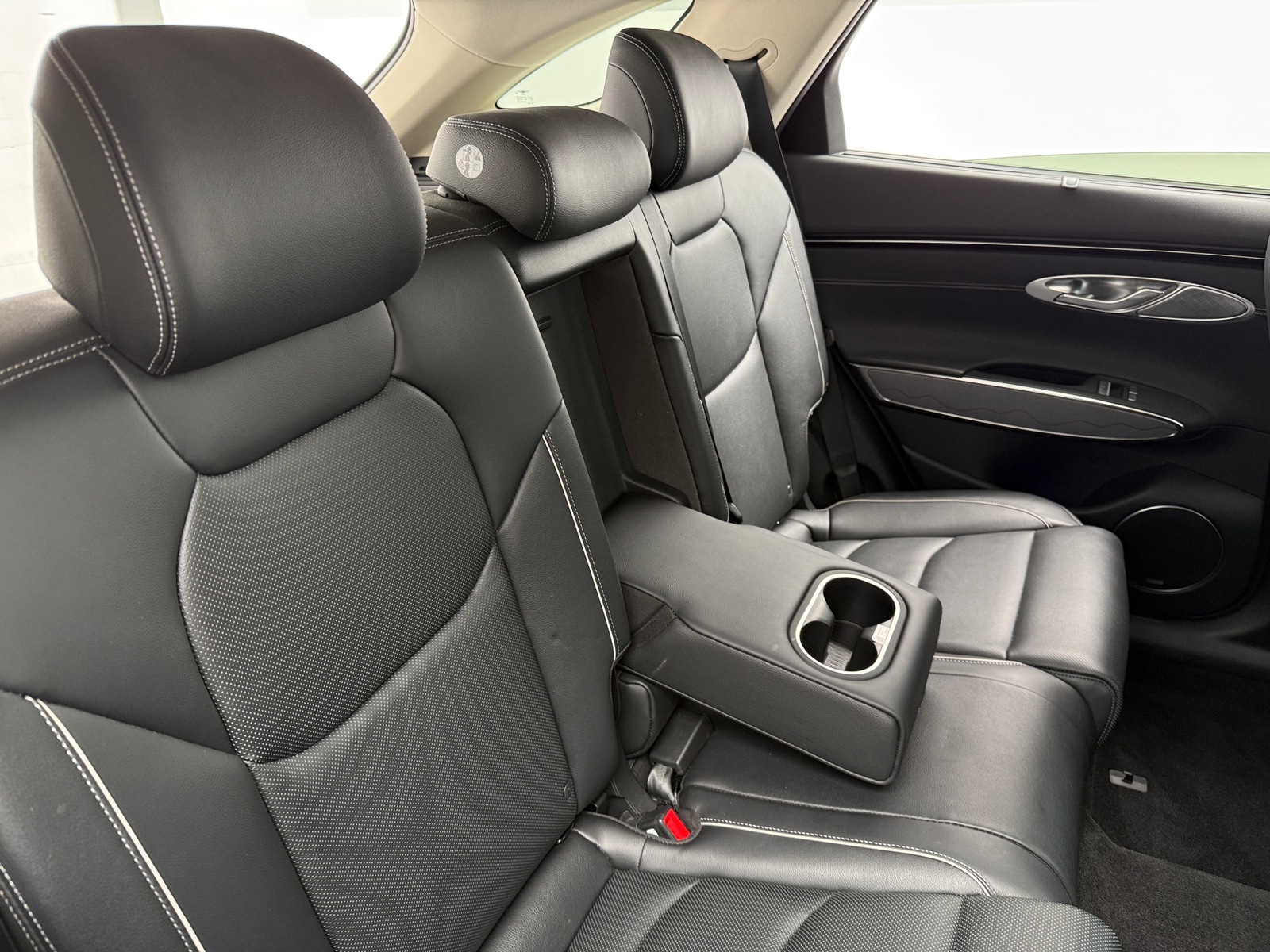 Thumbnail: 2023 Genesis GV70 - 5