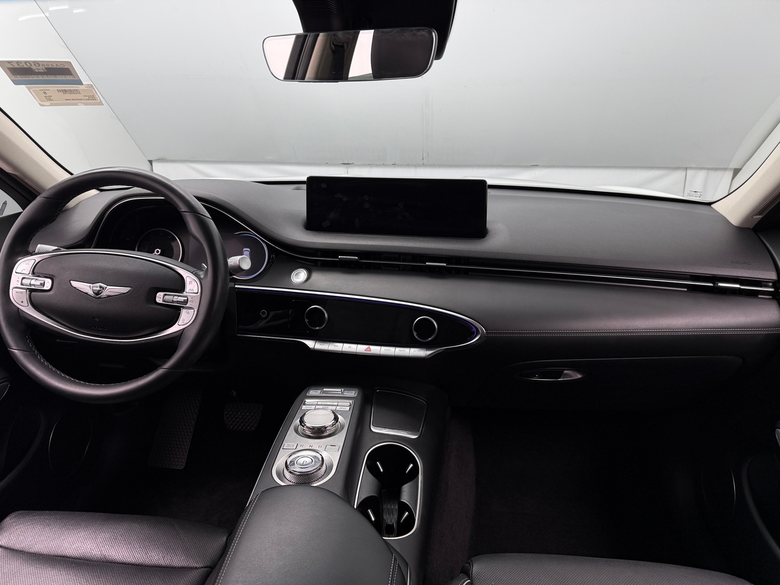 Thumbnail: 2023 Genesis GV70 - 2