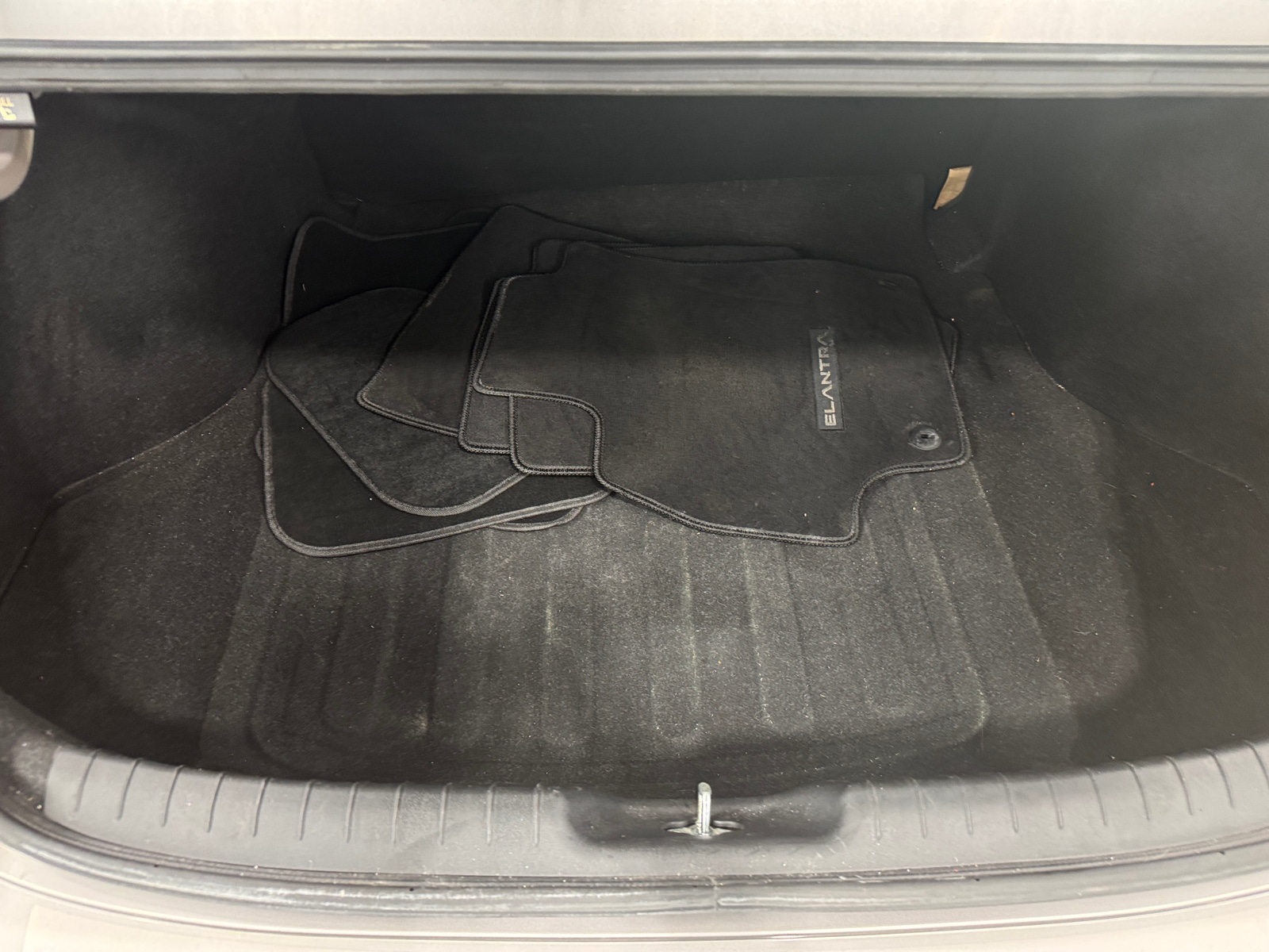 Thumbnail: 2021 Hyundai Elantra - 7