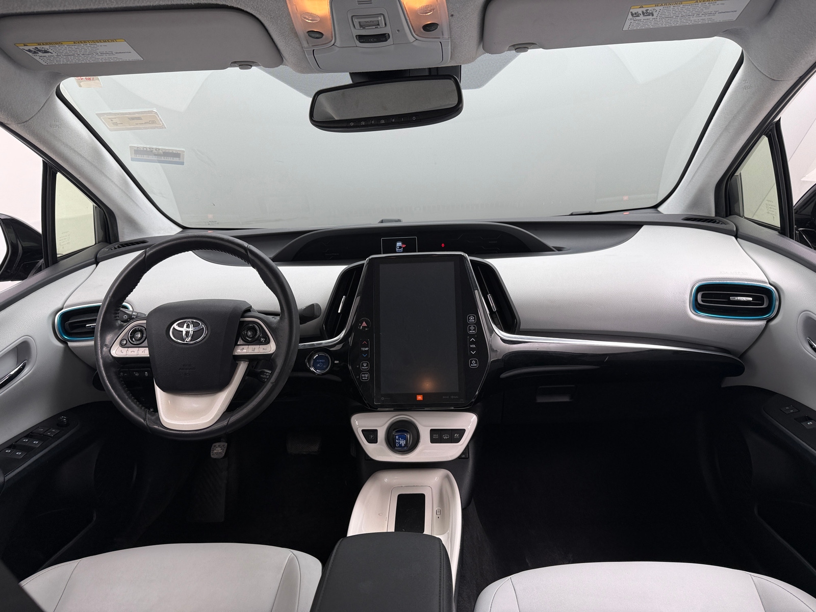 Thumbnail: 2017 Toyota Prius Prime - 3