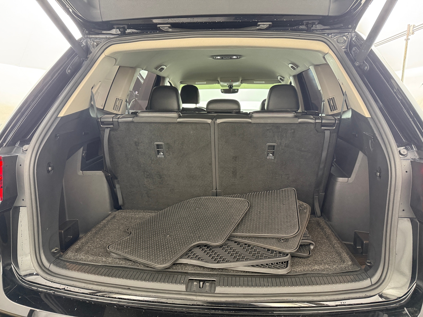 Thumbnail: 2021 Volkswagen Atlas - 6