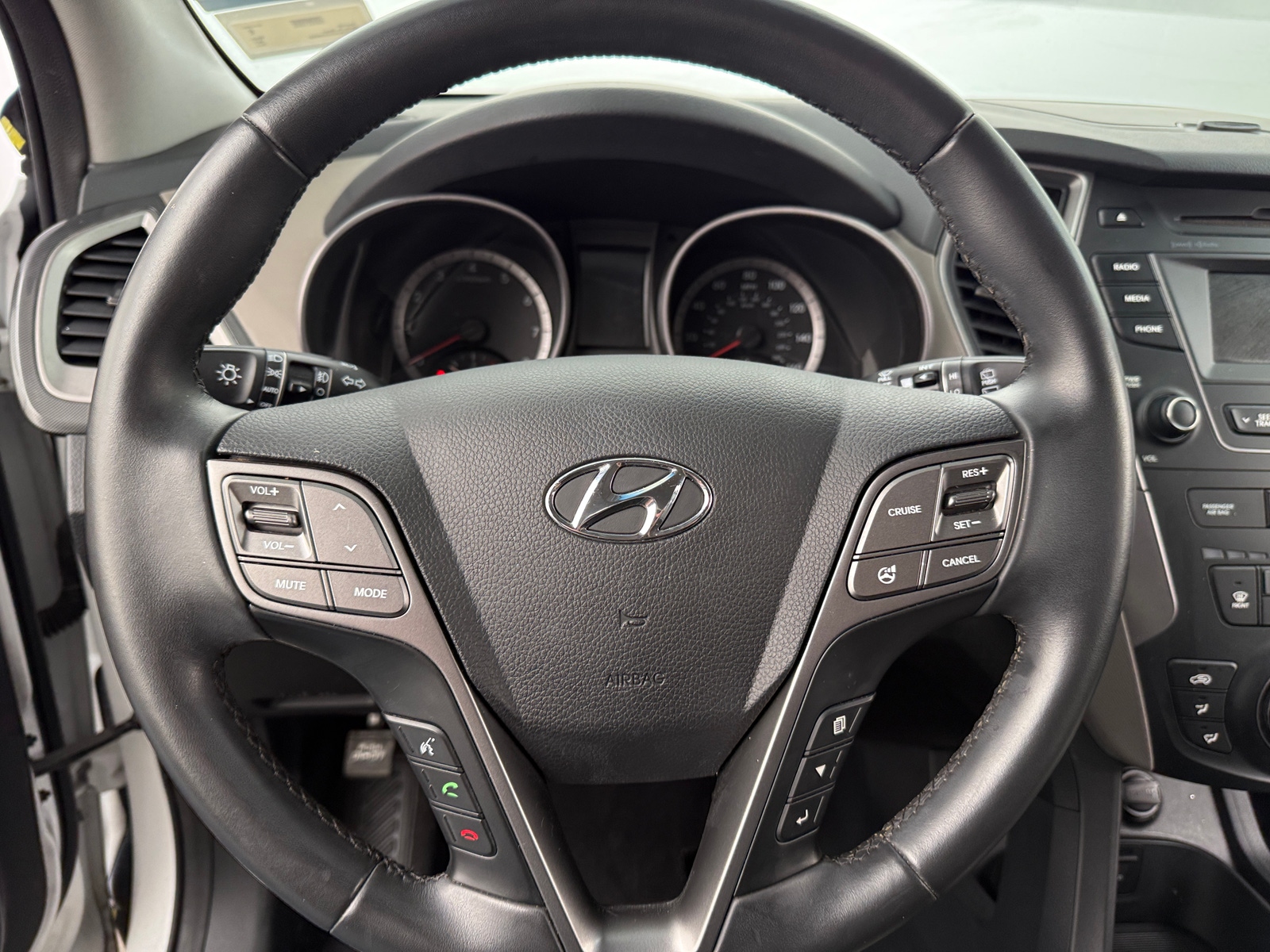 Thumbnail: 2014 Hyundai Santa Fe - 5