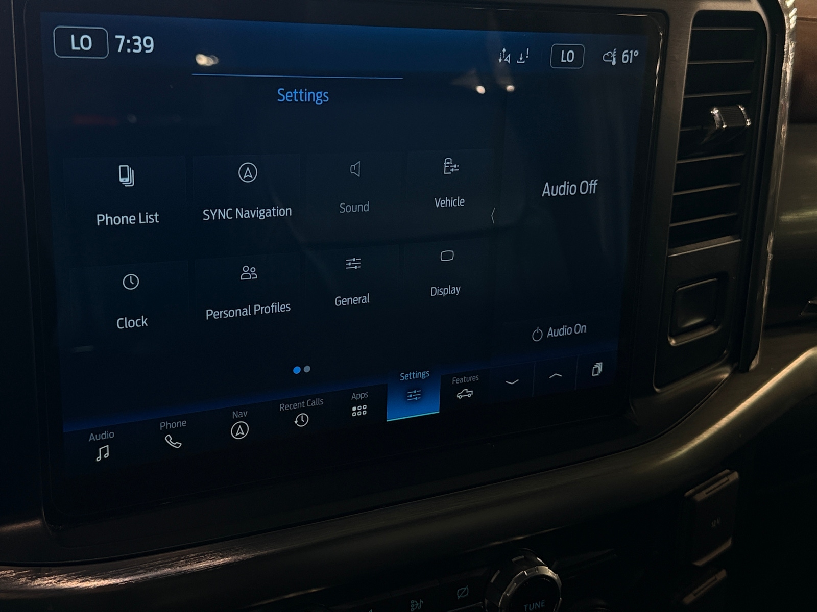 Thumbnail: 2022 Ford Econoline - 3