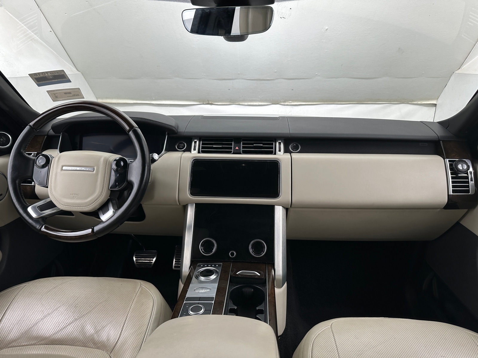 Thumbnail: 2021 Land Rover Range Rover - 2