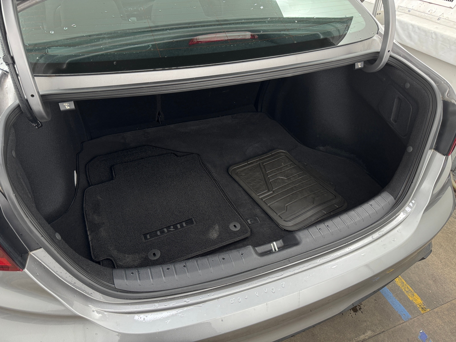 Thumbnail: 2023 Kia Forte - 7