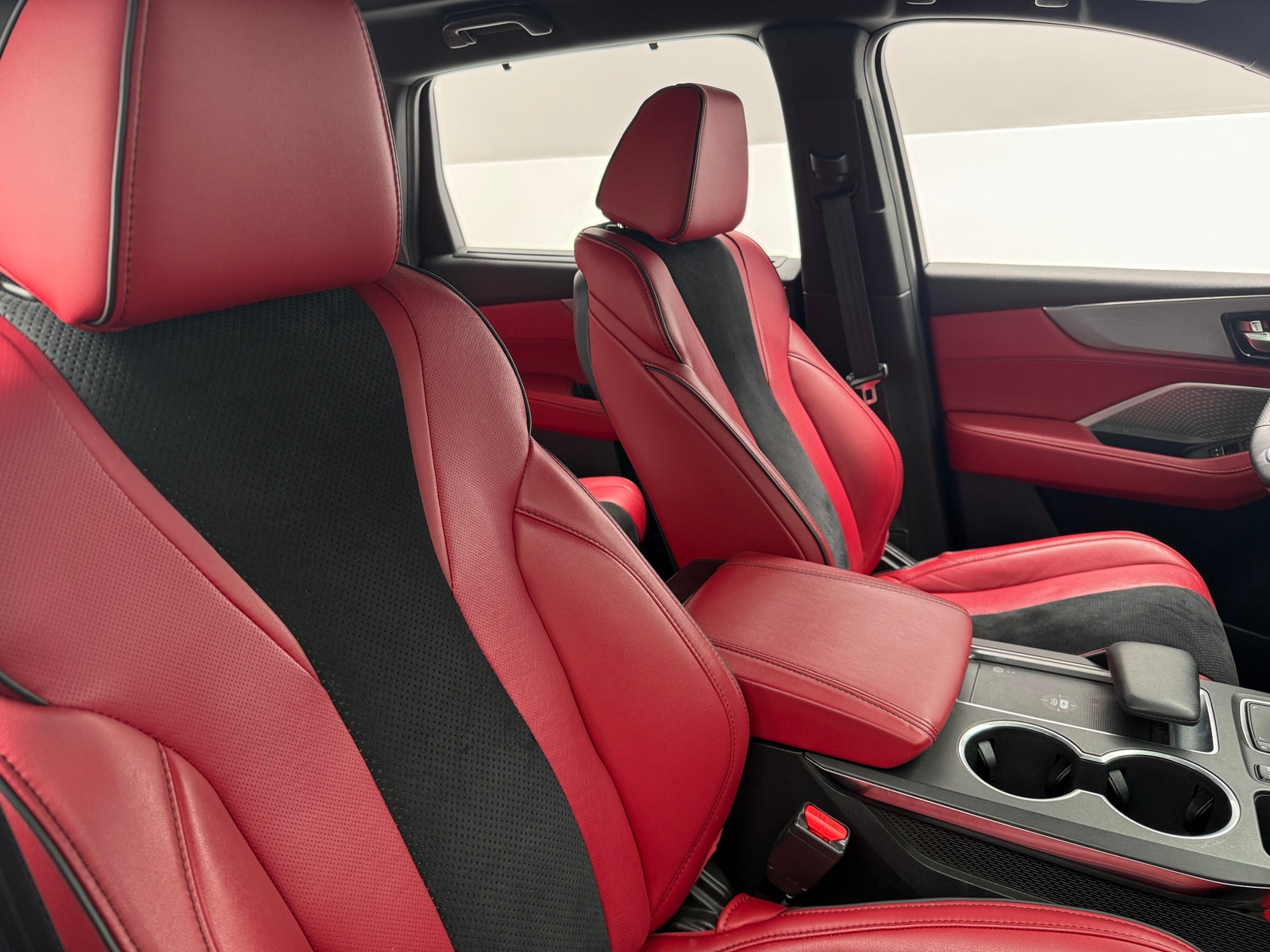 Thumbnail: 2022 Acura MDX - 2