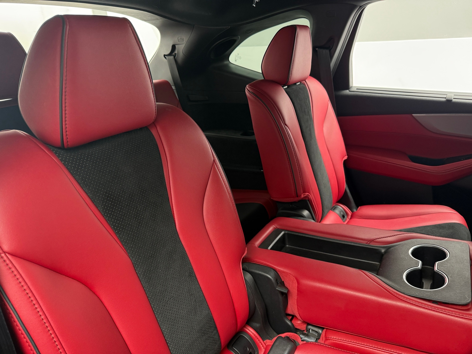 Thumbnail: 2022 Acura MDX - 6