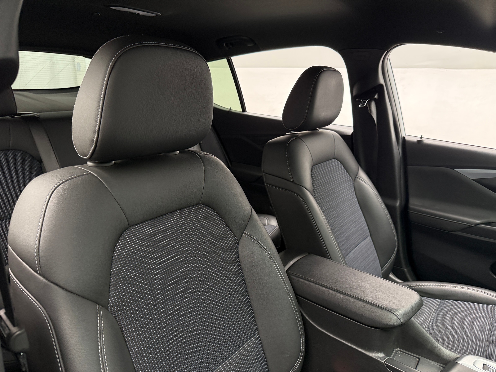 Thumbnail: 2025 Buick Envista - 2