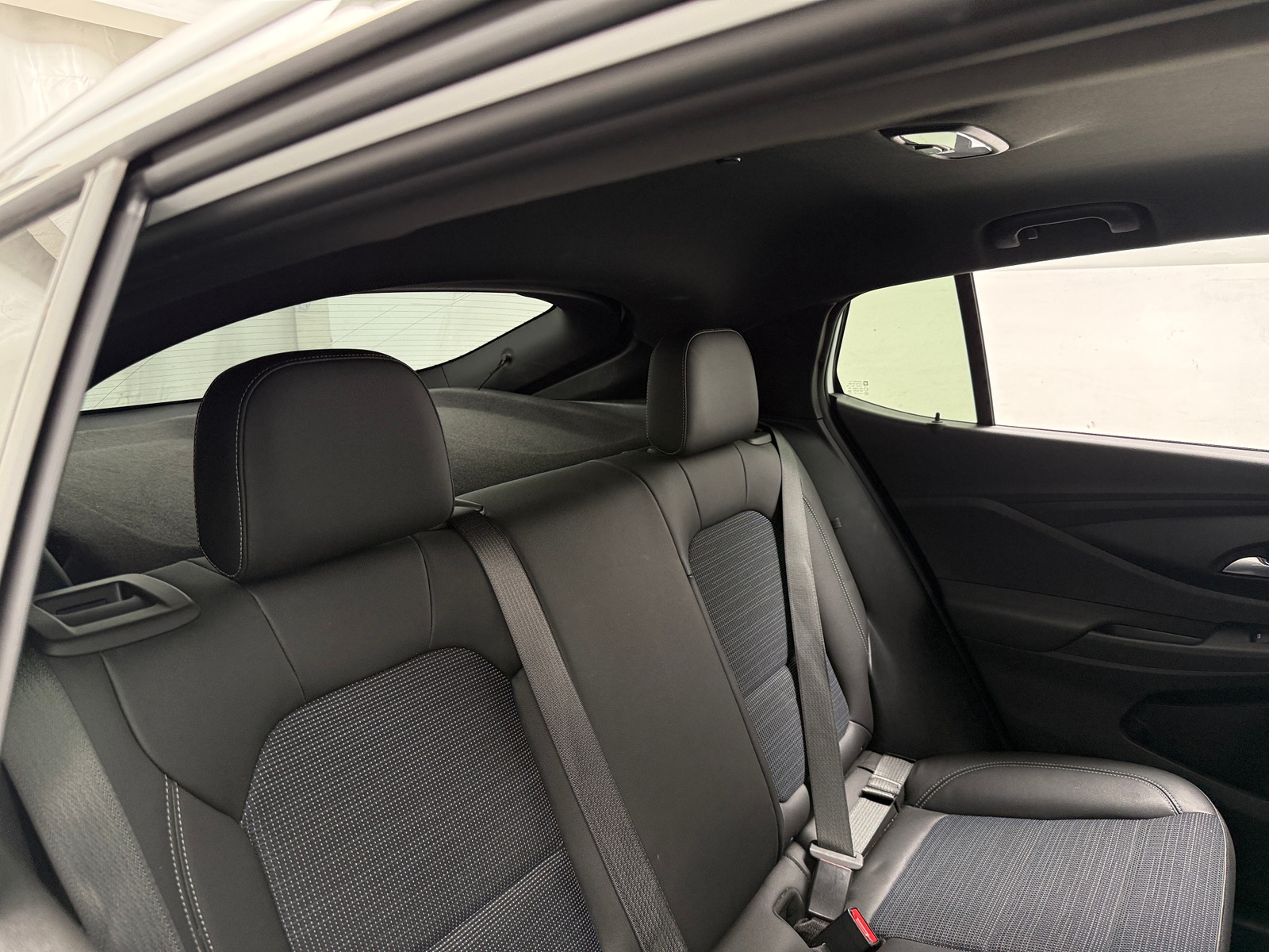 Thumbnail: 2025 Buick Envista - 6