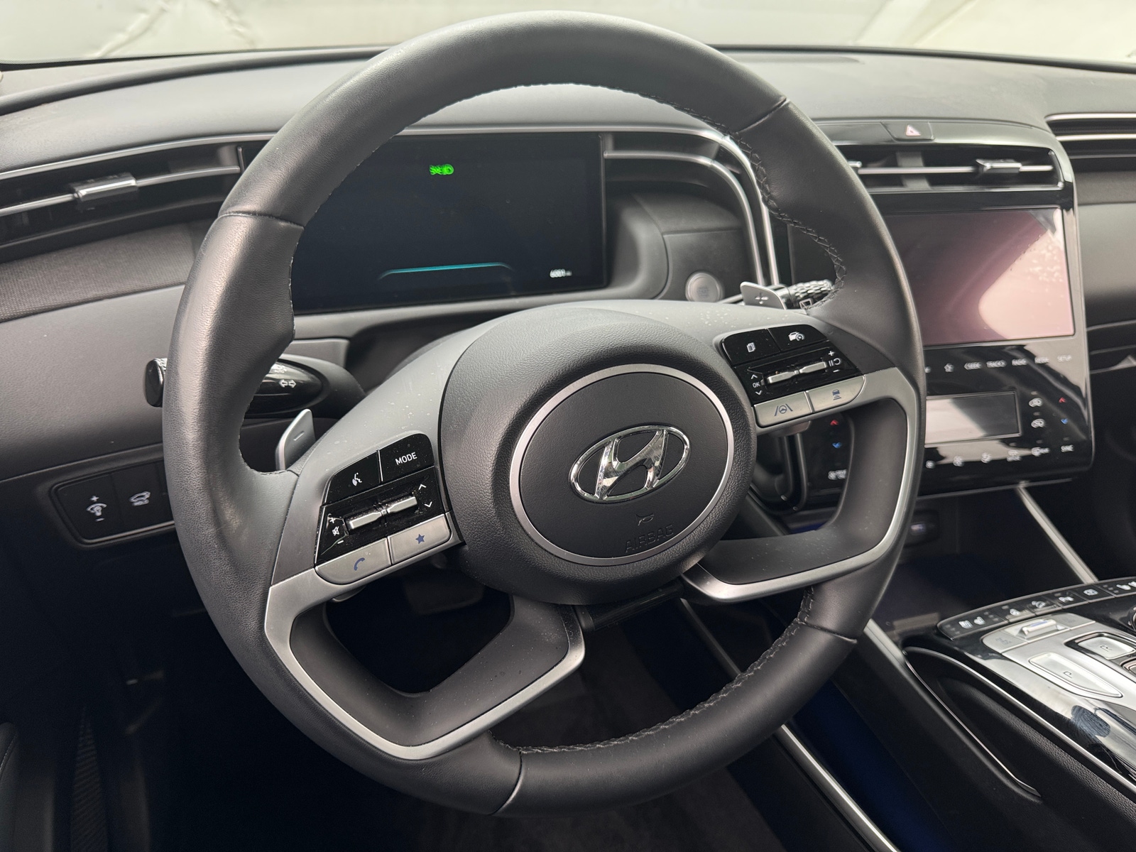 Thumbnail: 2023 Hyundai Tucson - 4