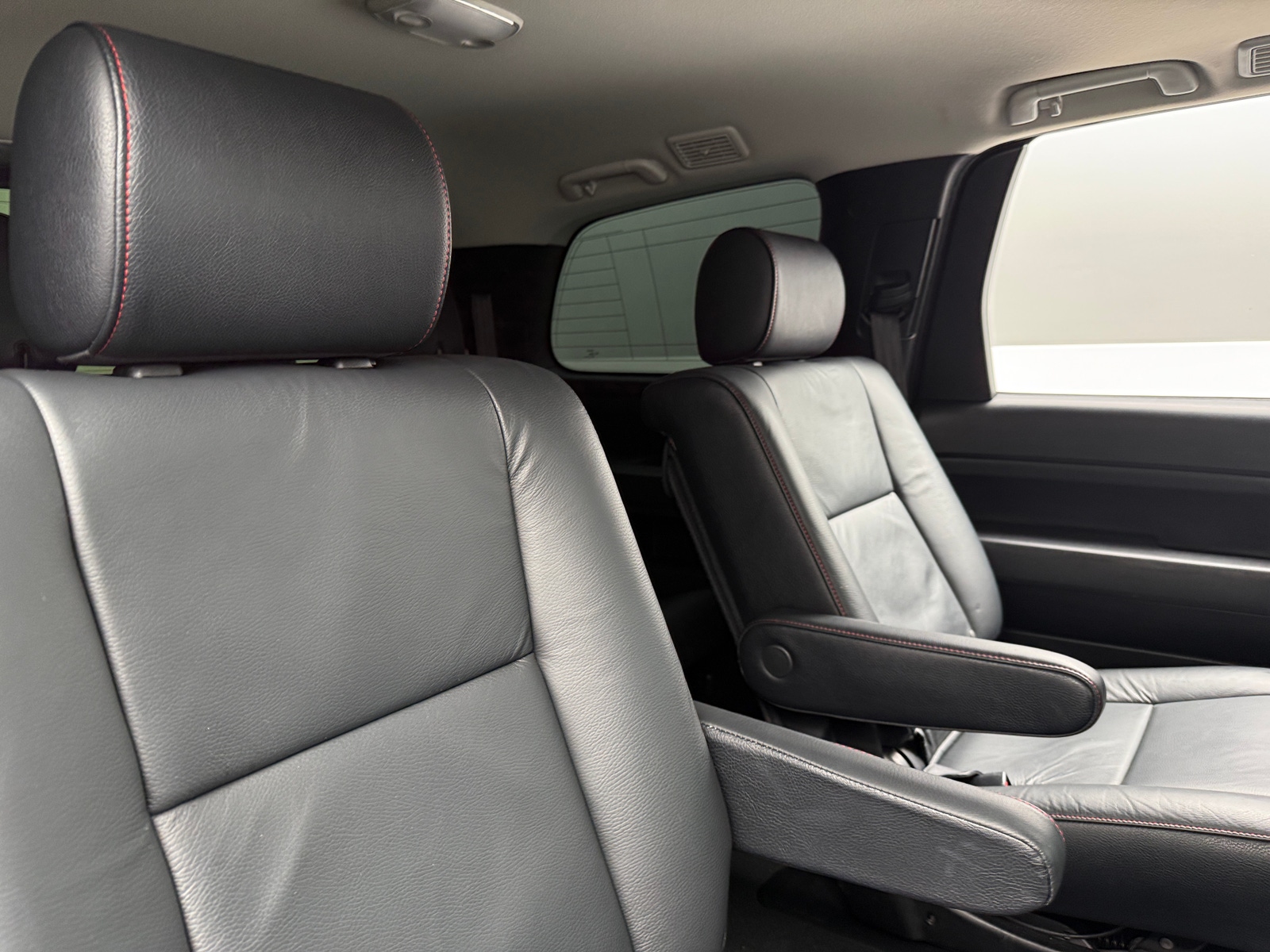 Thumbnail: 2021 Toyota Sequoia - 5