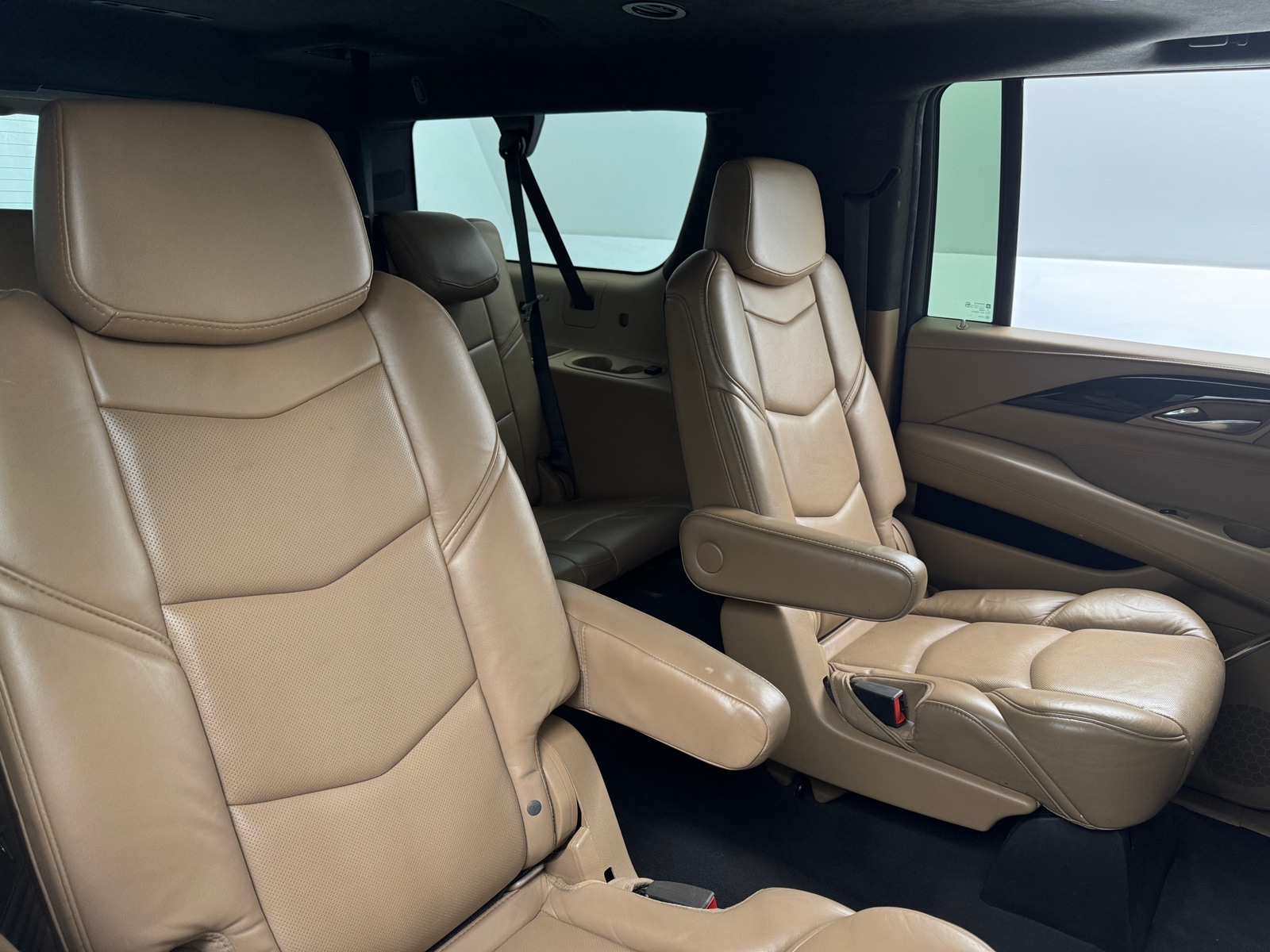 Thumbnail: 2018 Cadillac Escalade - 5