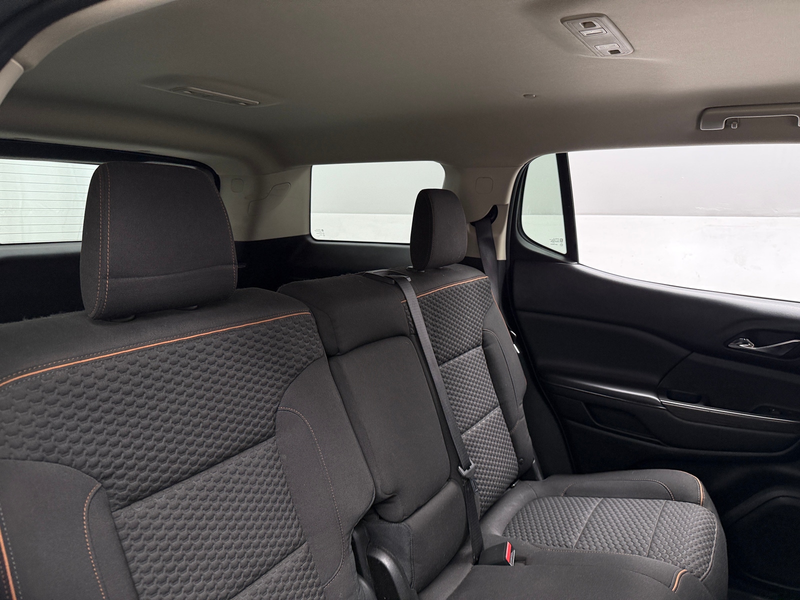 Thumbnail: 2017 GMC Acadia - 6