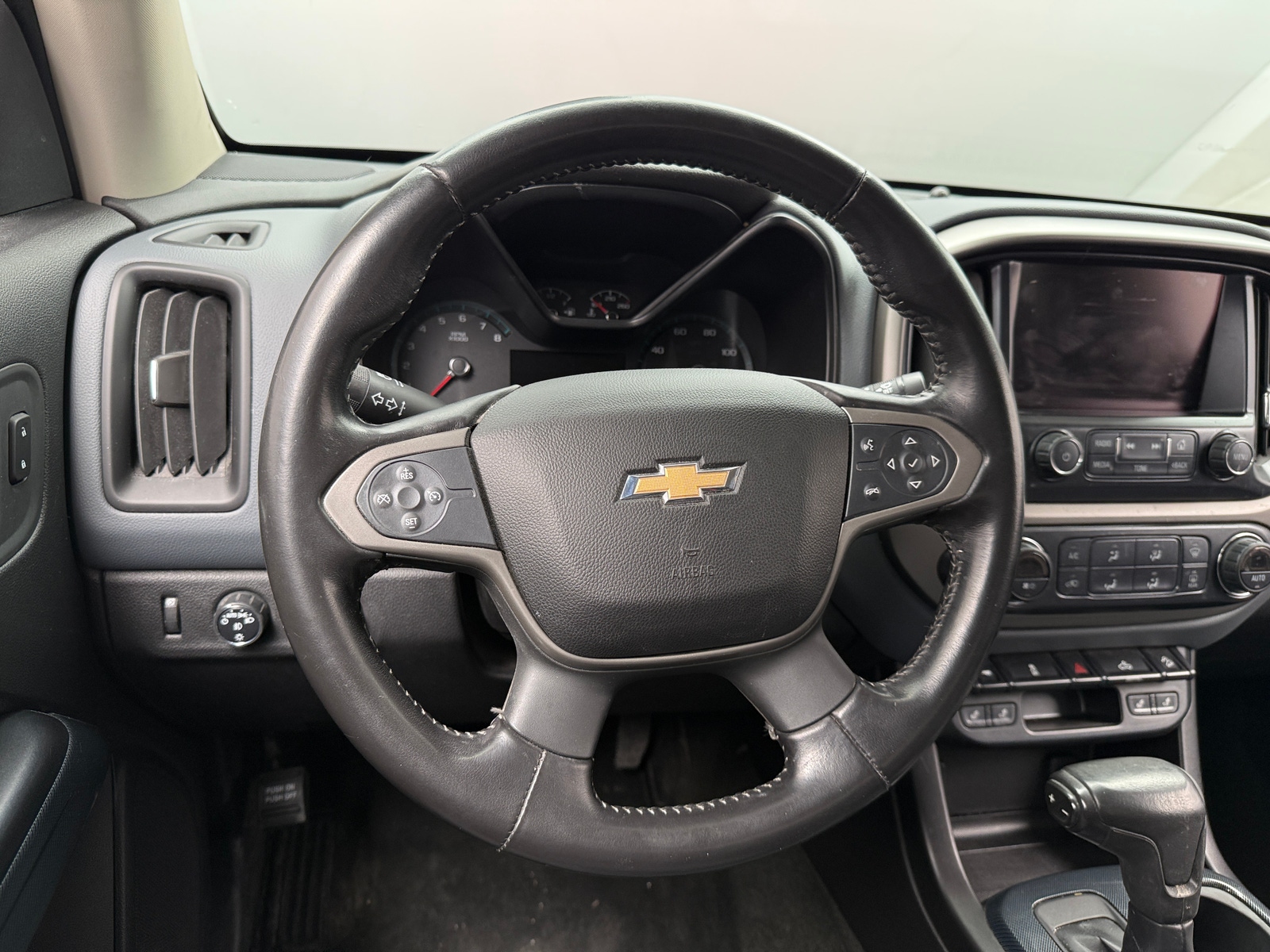 Thumbnail: 2016 Chevrolet Colorado - 4