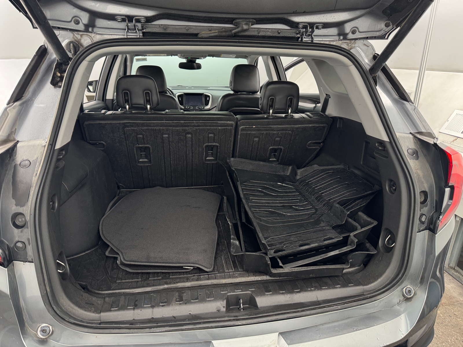 Thumbnail: 2020 GMC Terrain - 6