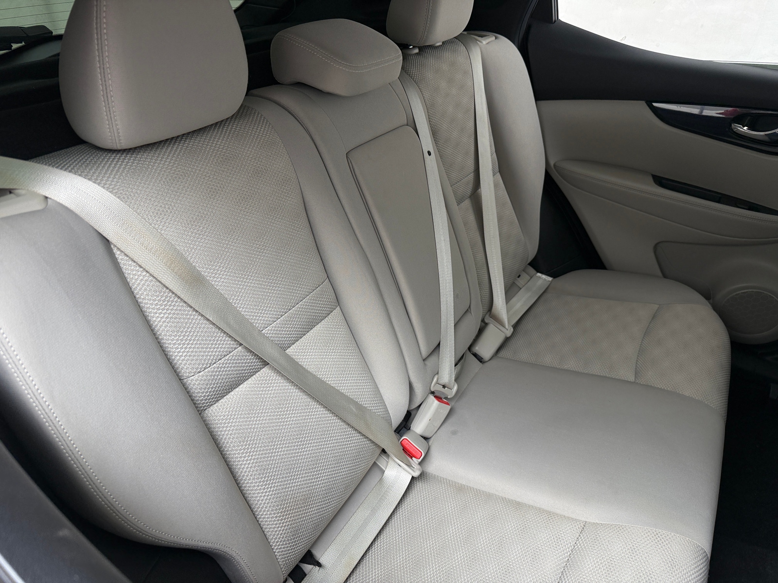 Thumbnail: 2018 Nissan Rogue Sport - 6