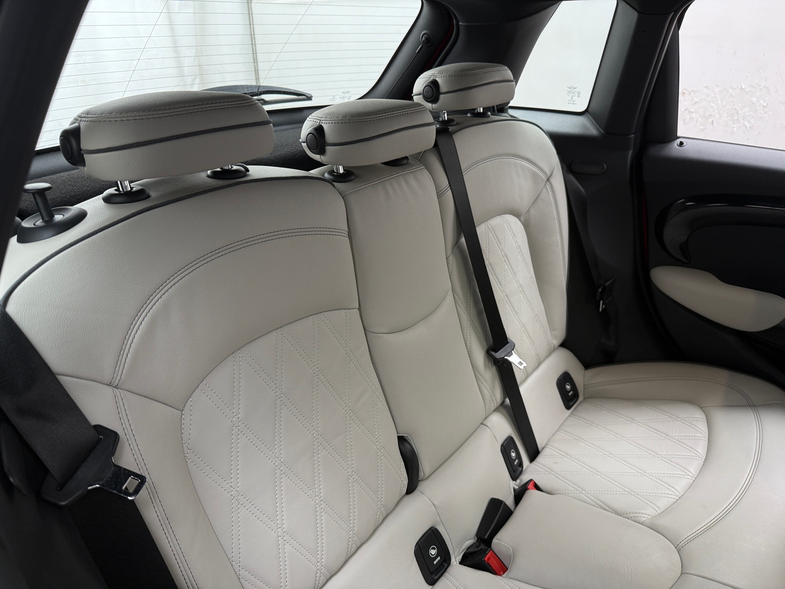 Thumbnail: 2021 MINI Cooper Hardtop - 5