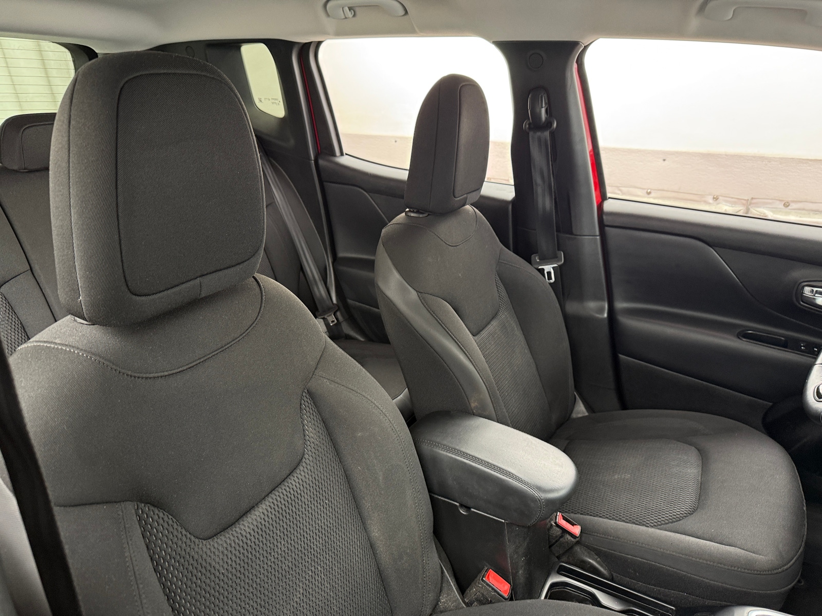 Thumbnail: 2018 Jeep Renegade - 2