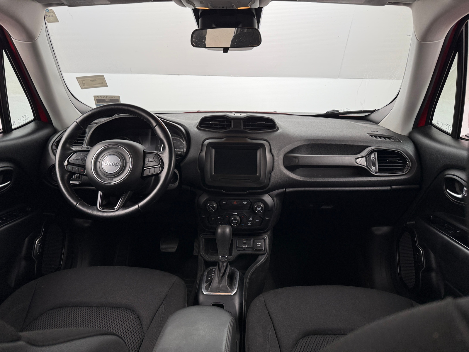 Thumbnail: 2018 Jeep Renegade - 3