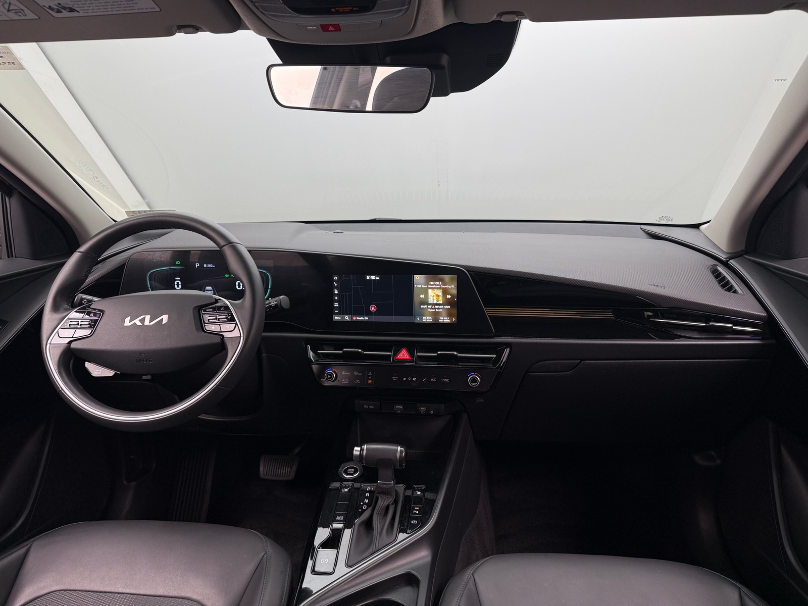 Thumbnail: 2023 Kia Niro - 2