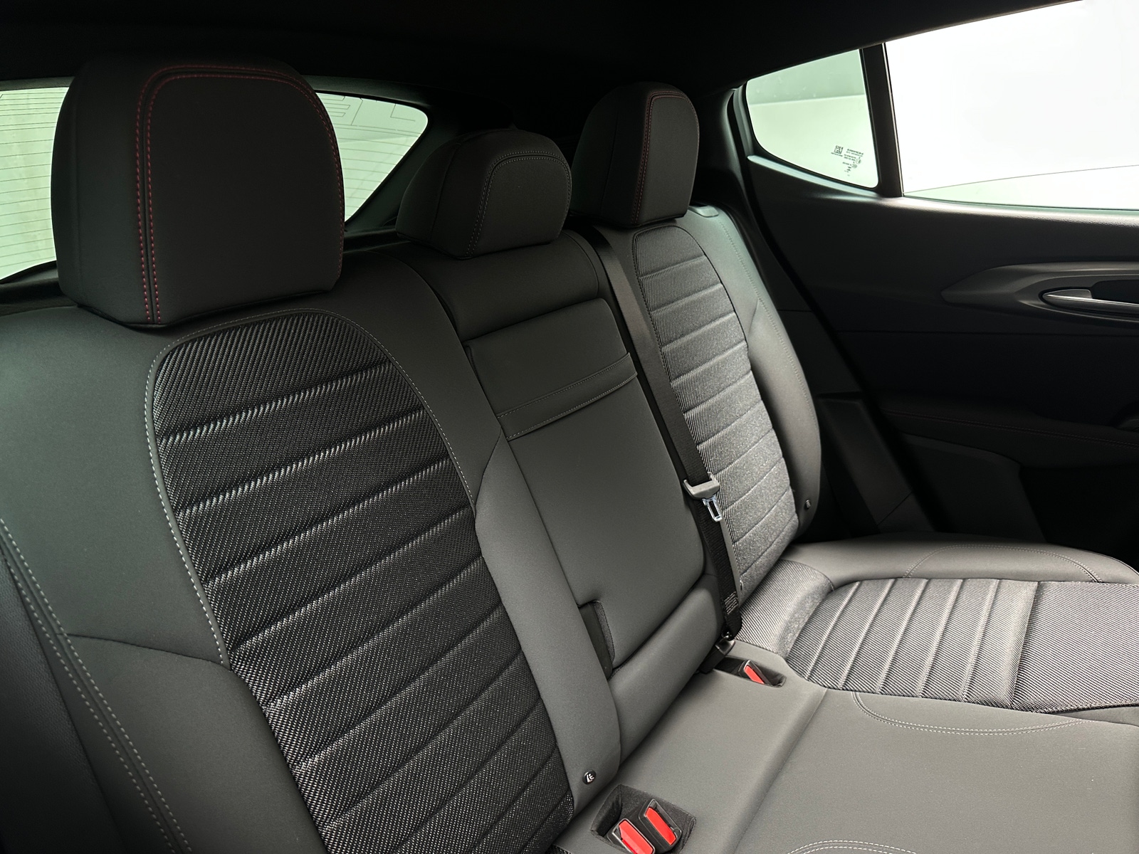 Thumbnail: 2024 Dodge Hornet - 6