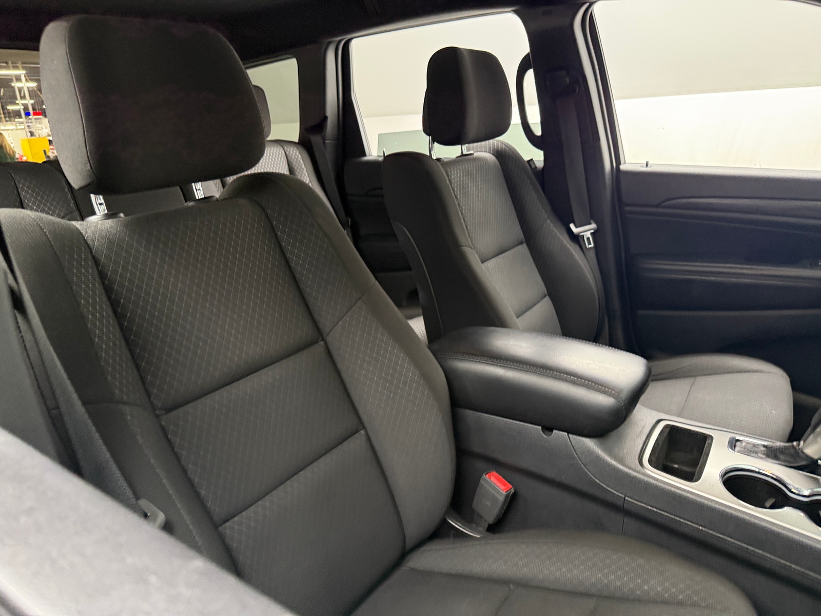 Thumbnail: 2020 Jeep Grand Cherokee - 2