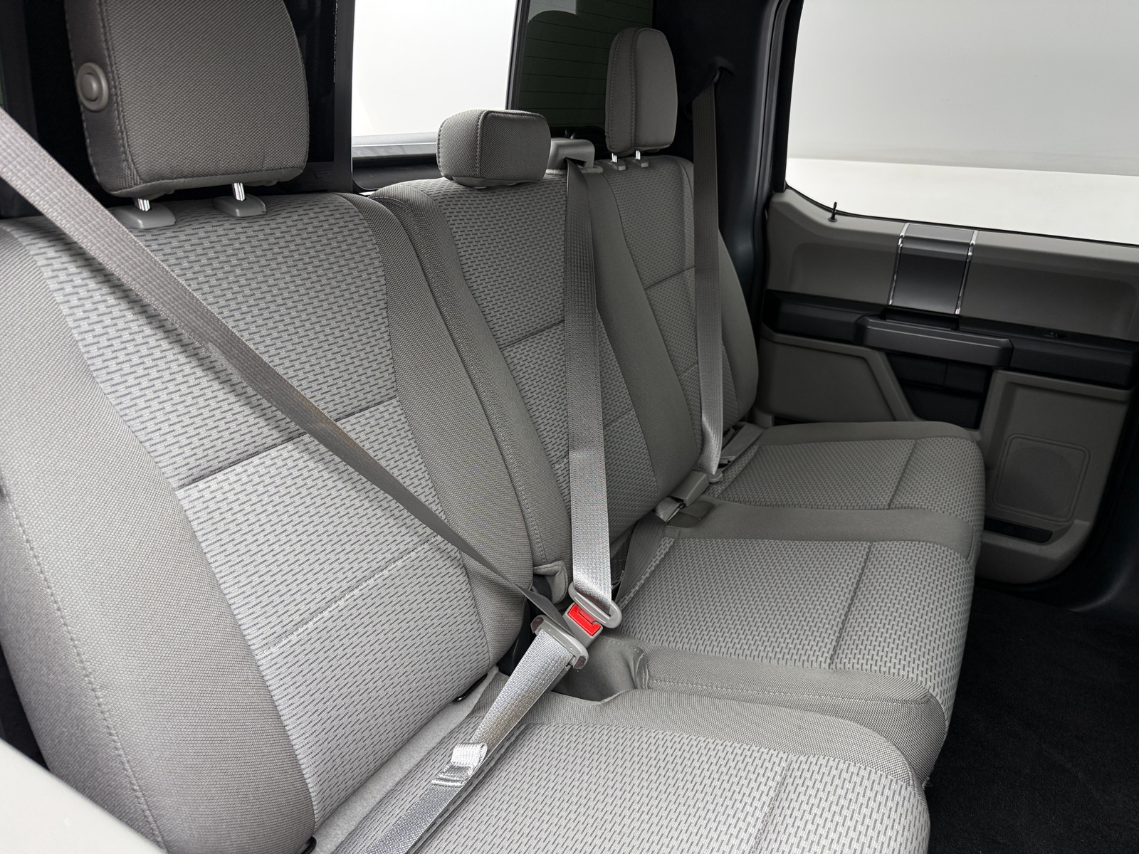 Thumbnail: 2019 Ford Econoline - 6