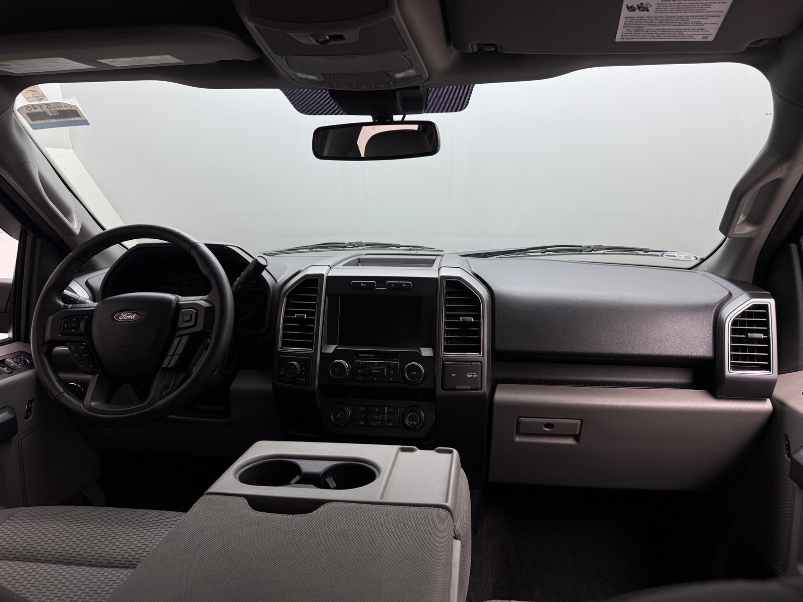 Thumbnail: 2019 Ford Econoline - 3