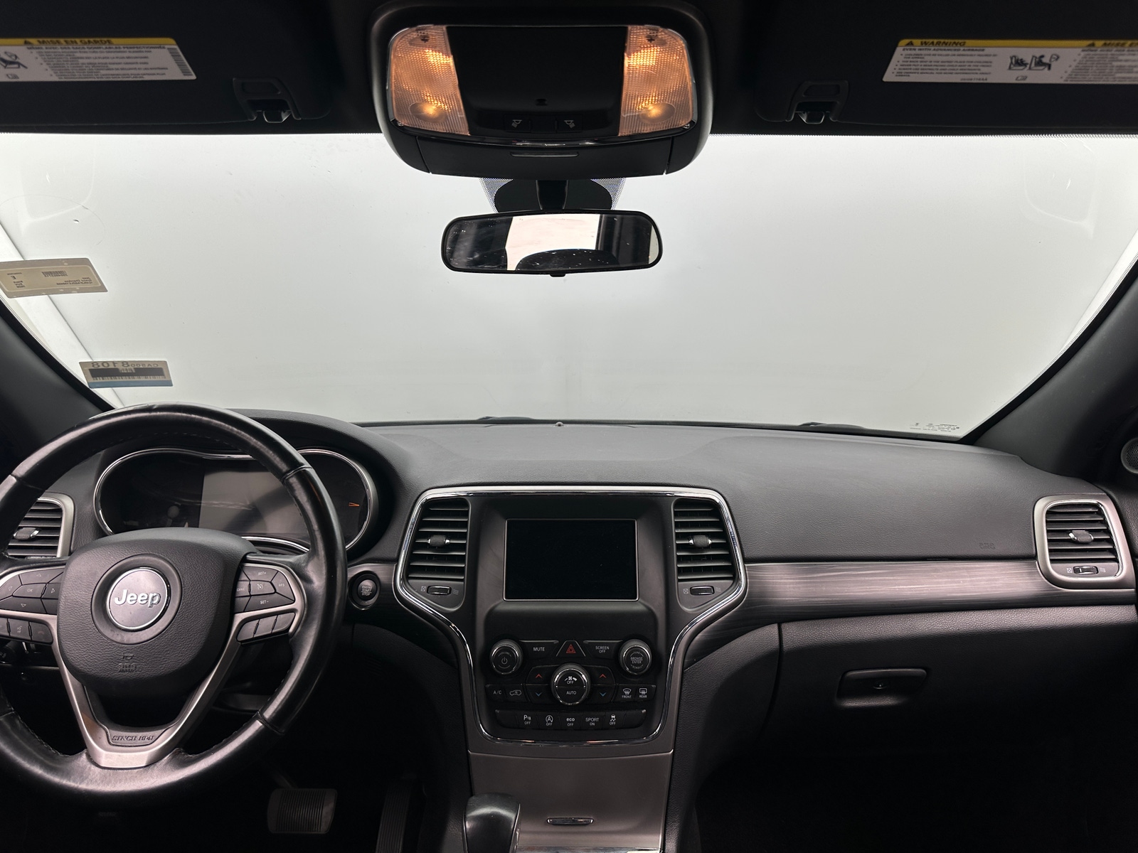 Thumbnail: 2020 Jeep Grand Cherokee - 3