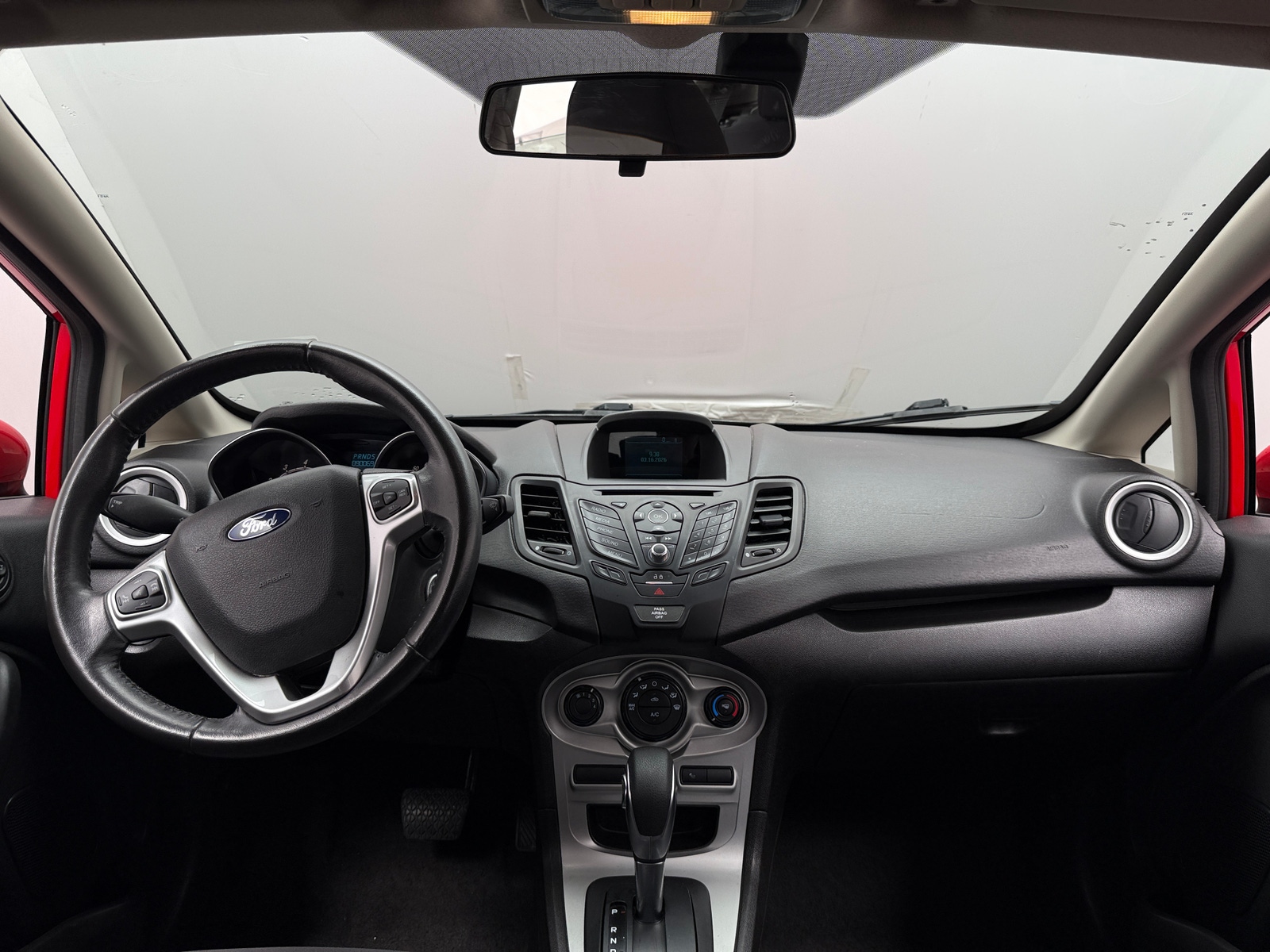 Thumbnail: 2015 Ford Fiesta - 3