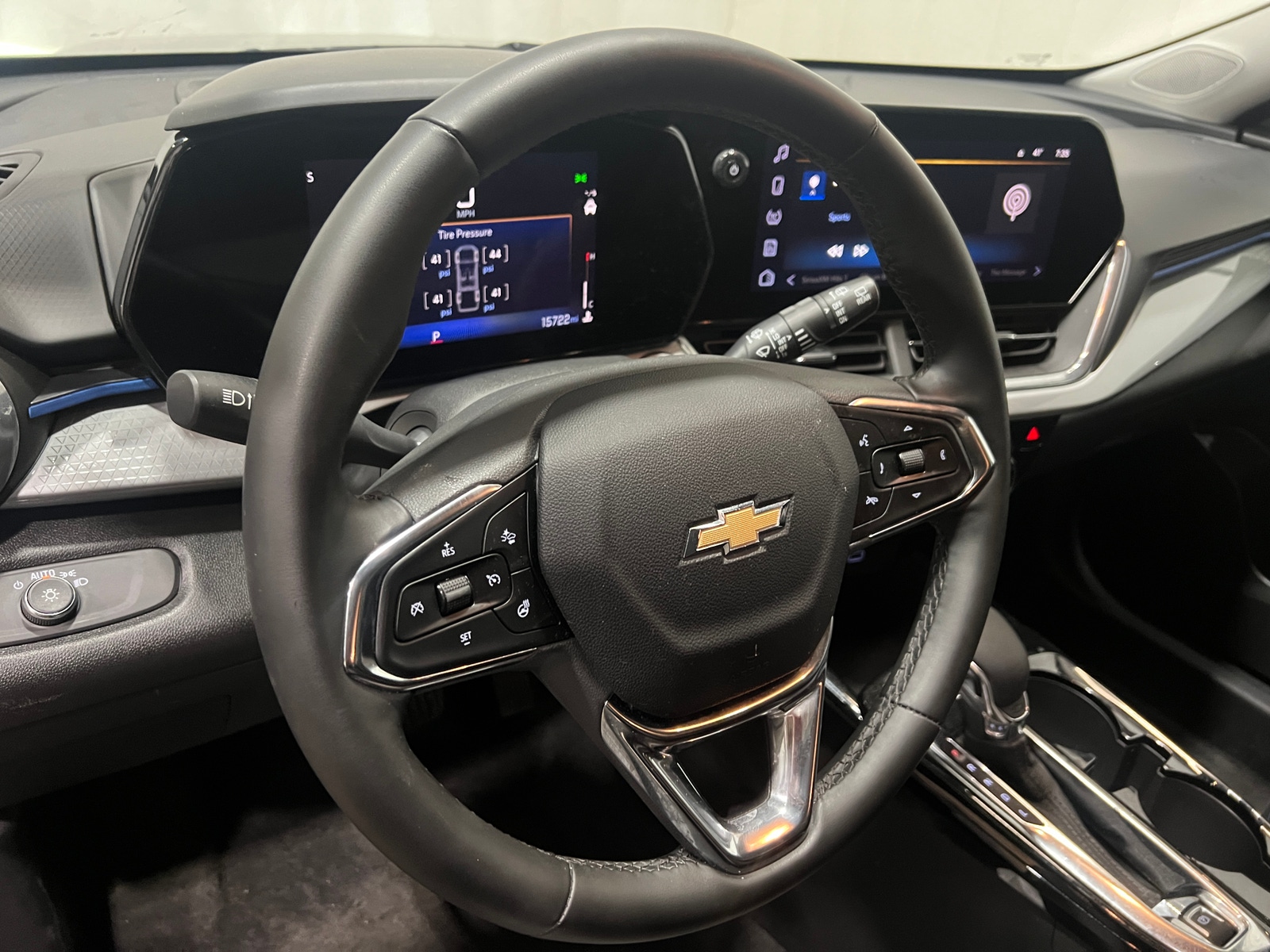 Thumbnail: 2025 Chevrolet Trax - 5