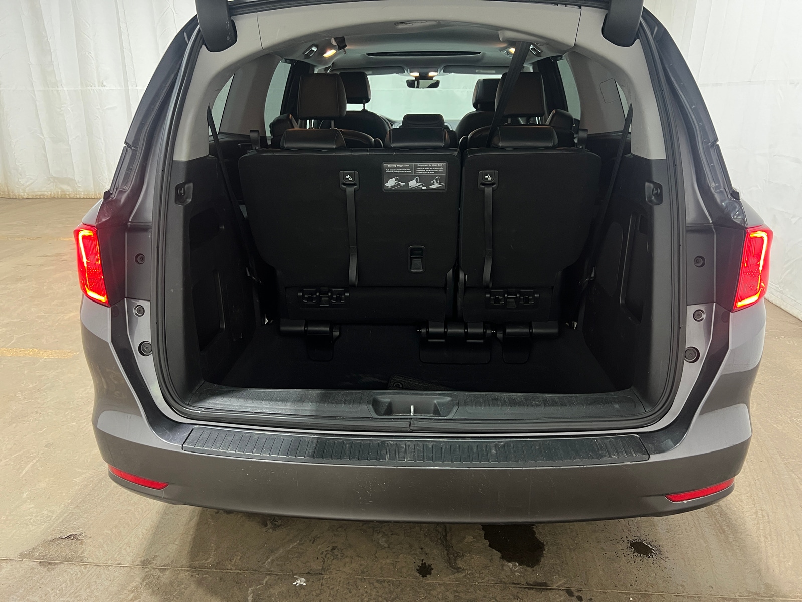 Thumbnail: 2021 Honda Odyssey - 6