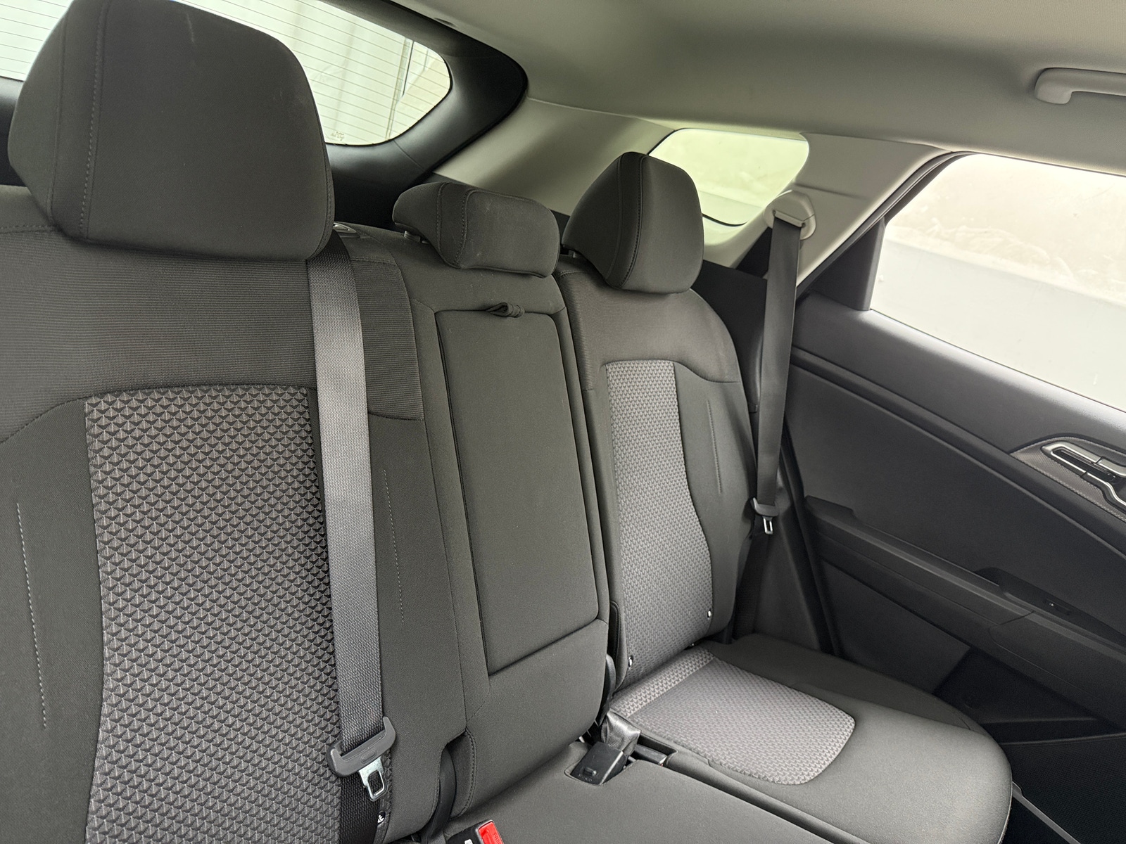 Thumbnail: 2025 Kia Sportage - 6