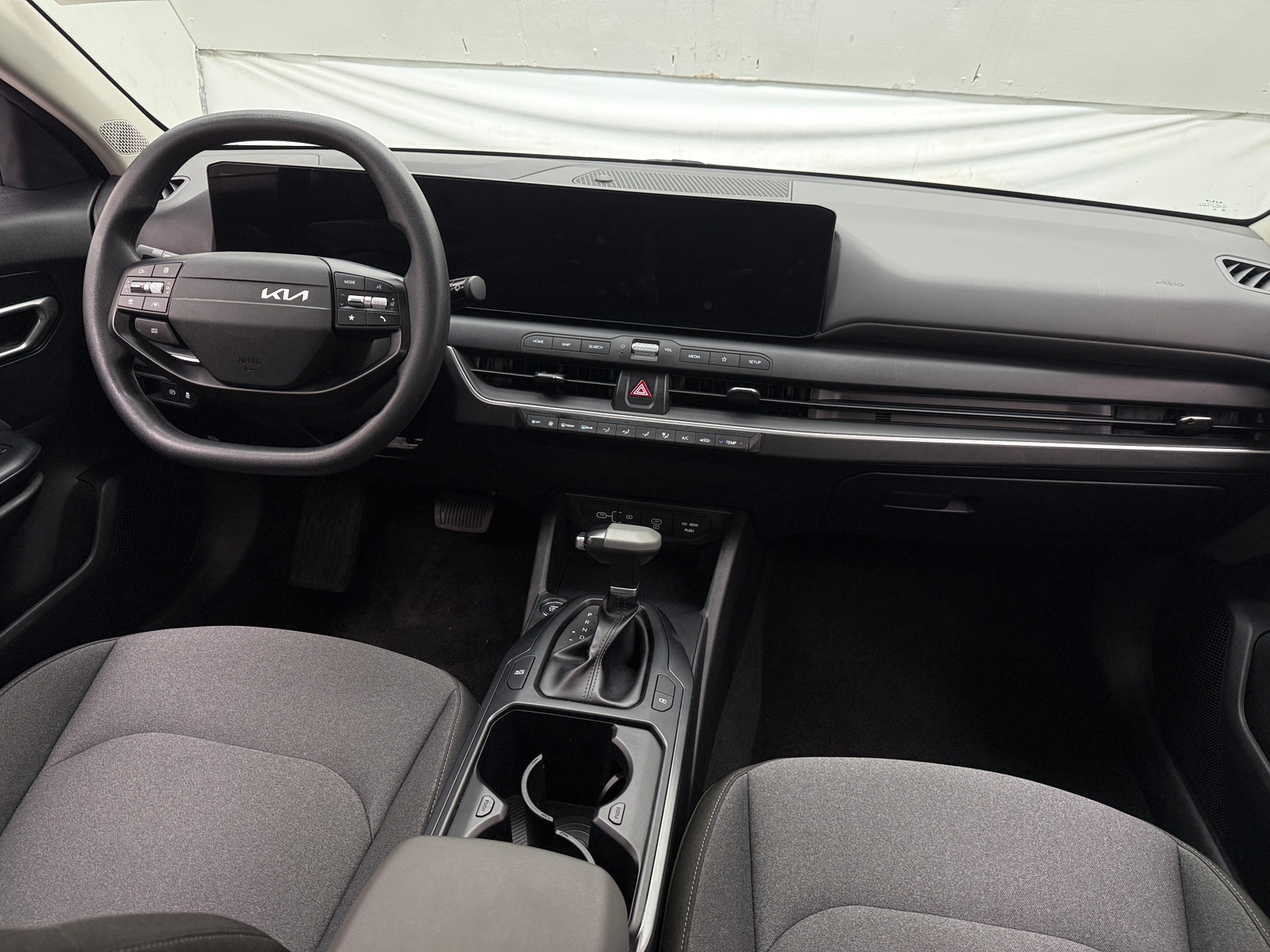 Thumbnail: 2025 Kia K4 - 3