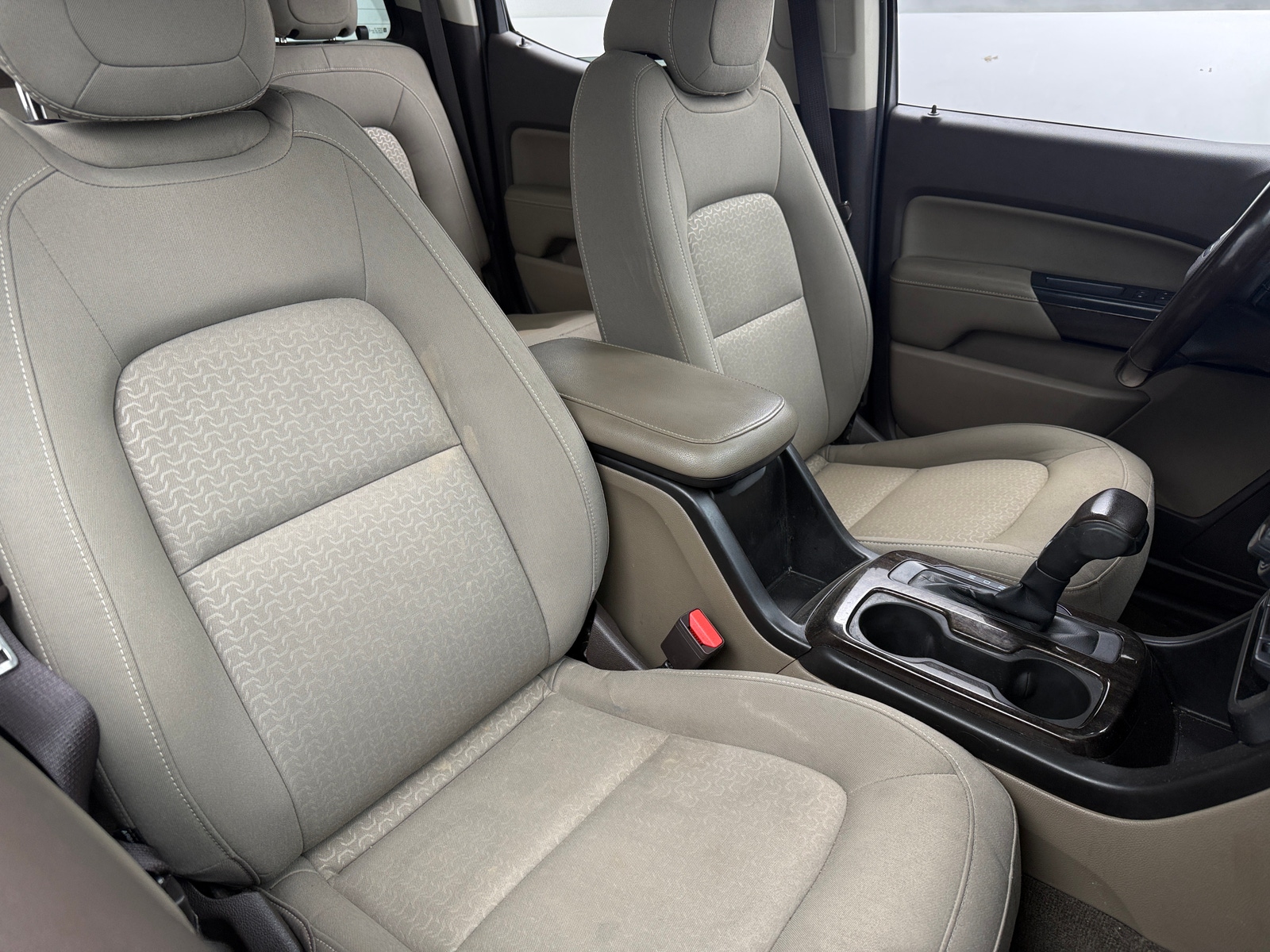 Thumbnail: 2016 GMC Canyon - 2