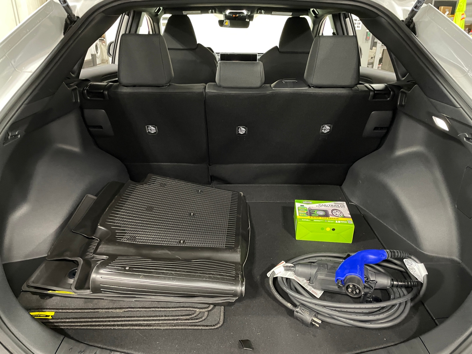 Thumbnail: 2024 Subaru Solterra - 7