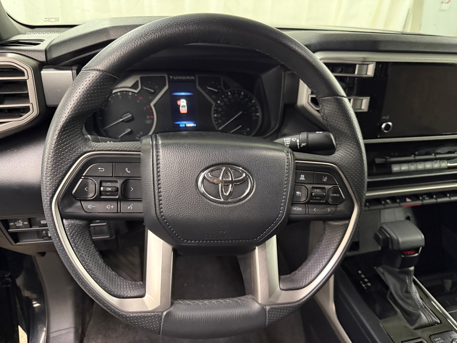 Thumbnail: 2025 Toyota Tundra - 5