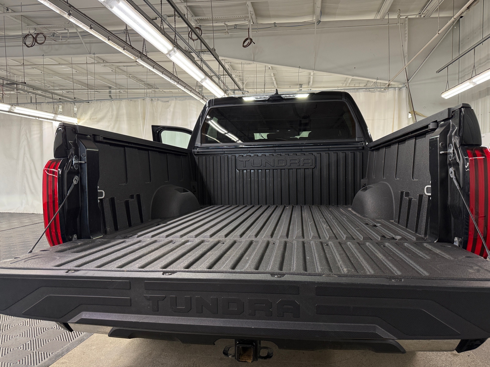 Thumbnail: 2025 Toyota Tundra - 7