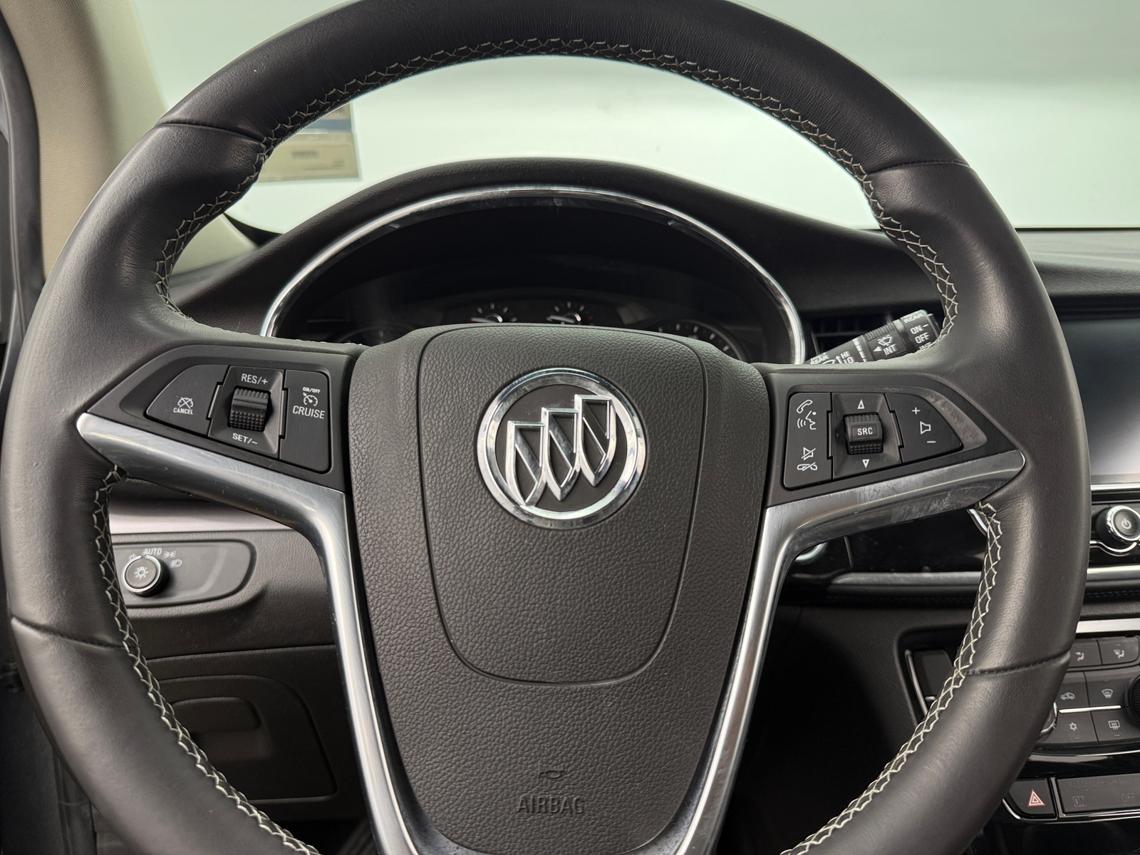 Thumbnail: 2019 Buick Encore - 4