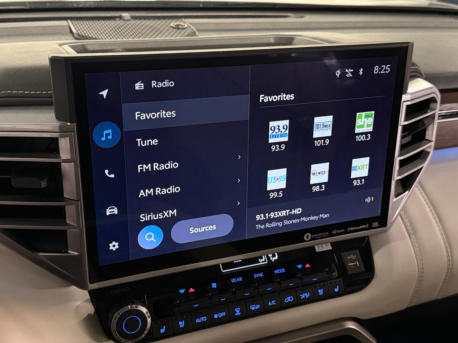 Thumbnail: 2023 Toyota Sequoia - 3
