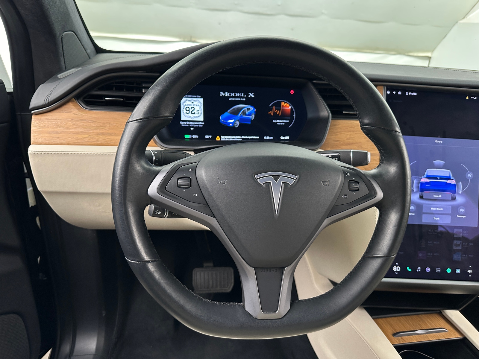 Thumbnail: 2020 Tesla Model X - 4